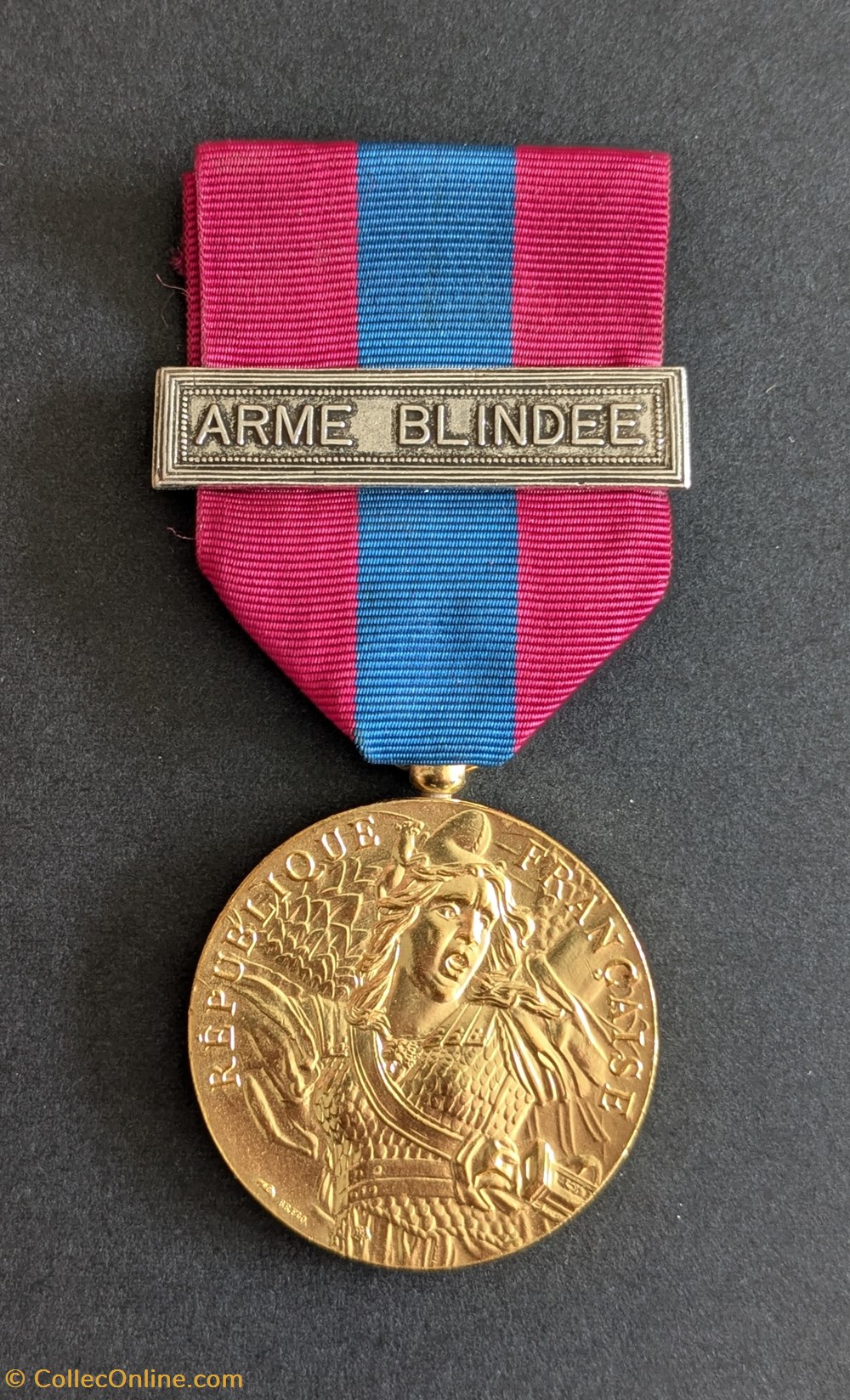 medailles france arme blindee