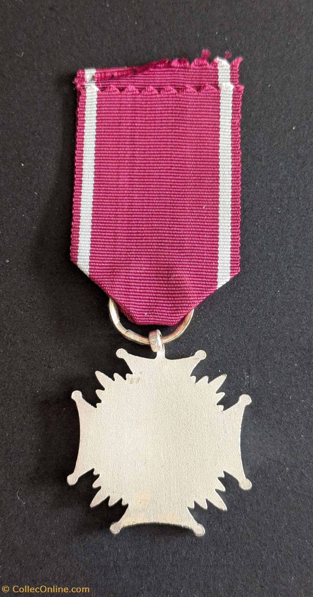 Croix du Mérite medailles croix du merite