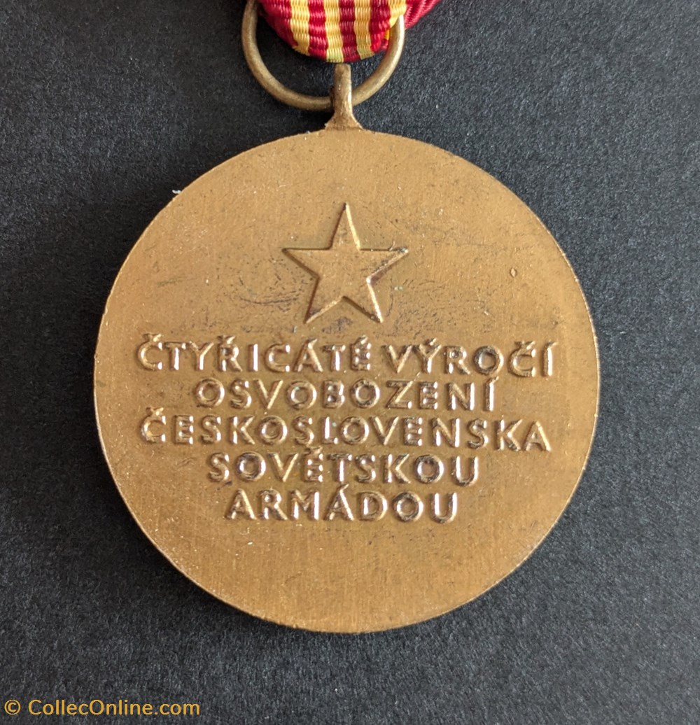 G2 - Médaille commémorative du 40eme anniversaire de la libération de la Tchécoslovaquie medailles g2 medaille commemorative du 40eme anniversaire de la liberation de la tchecoslovaquie