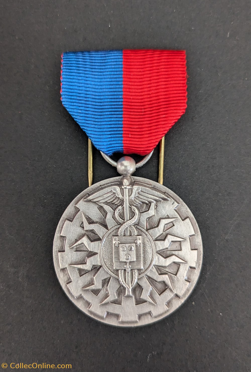 Médaille d'honneur de la ville de Puteaux medailles france medaille honneur de la ville de puteaux