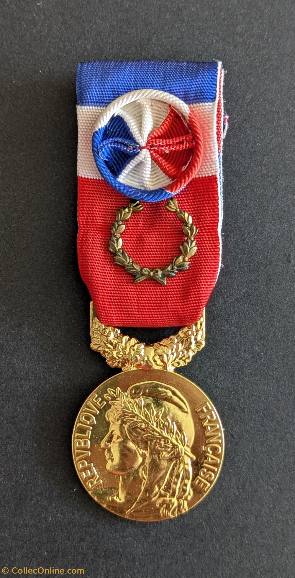 medailles france n 9 go ministere du travail honneur travail