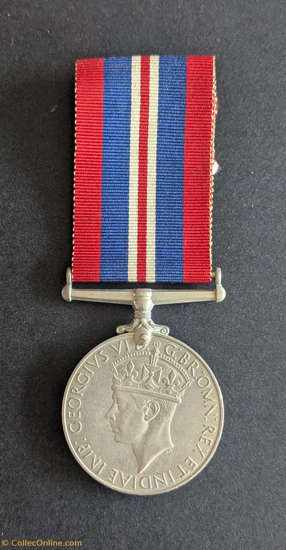 G2 - War Medal 1939-1945 medailles royaume uni g2 war medal 1939 1945