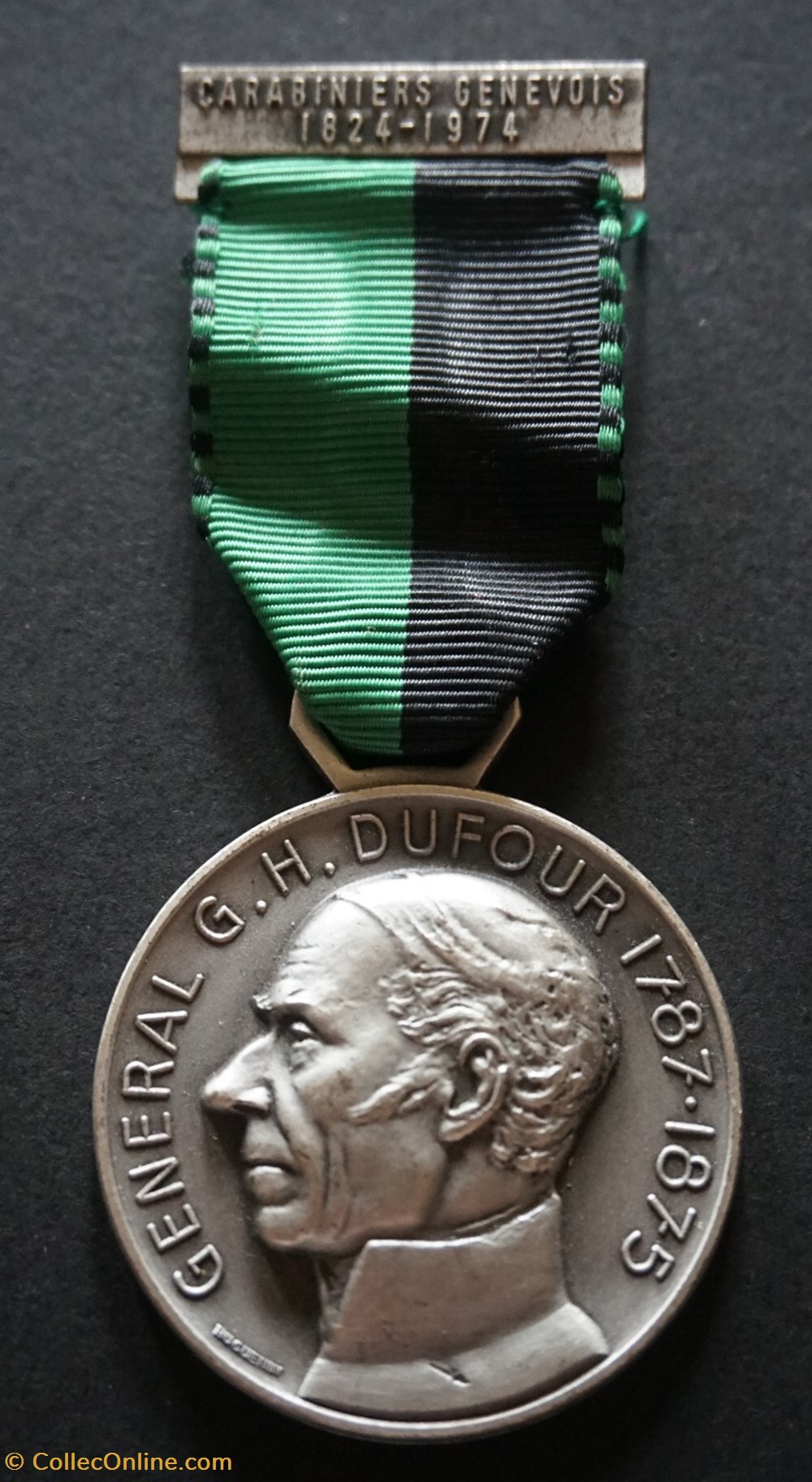 Médaille de la Société Militaire des Carabiniers Genevois medailles suisse medaille de la societe militaire des carabiniers genevois
