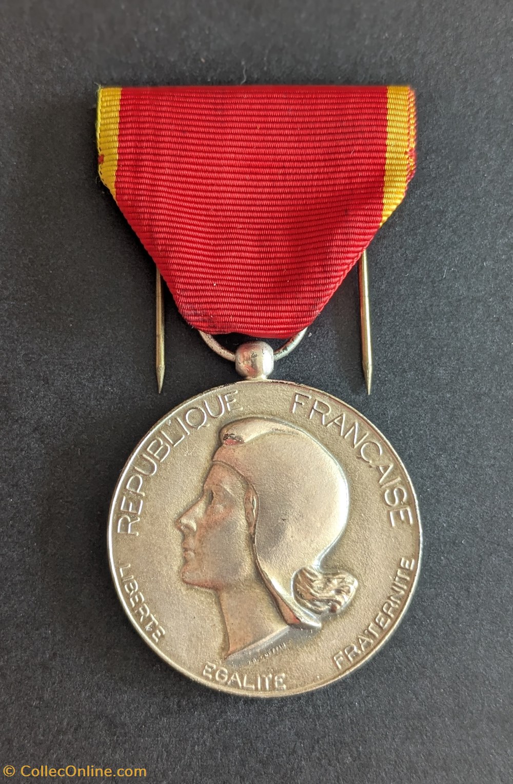 Médaille du travail de la Société Industrielle de l'Est medailles medaille du travail de la societe industrielle de est