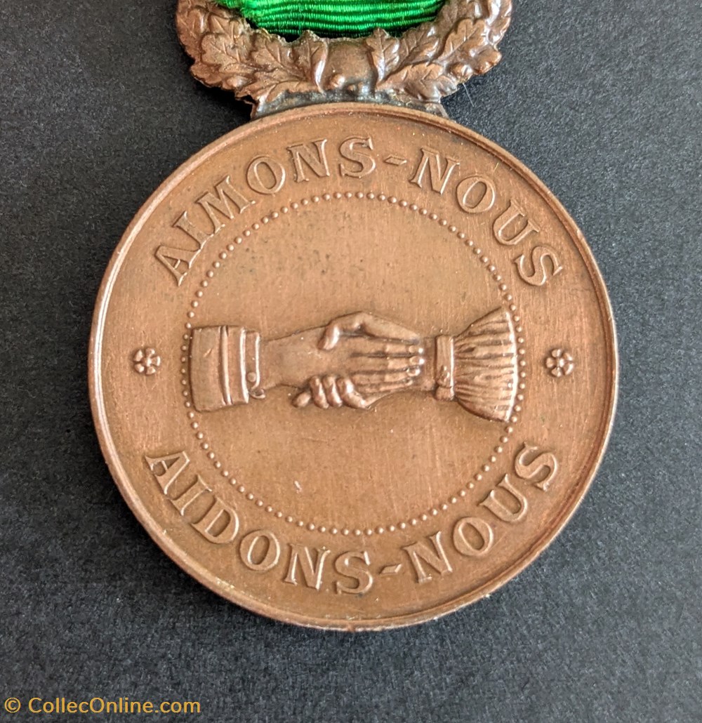 medailles medaille de la societe de secours mutuels de bressuire