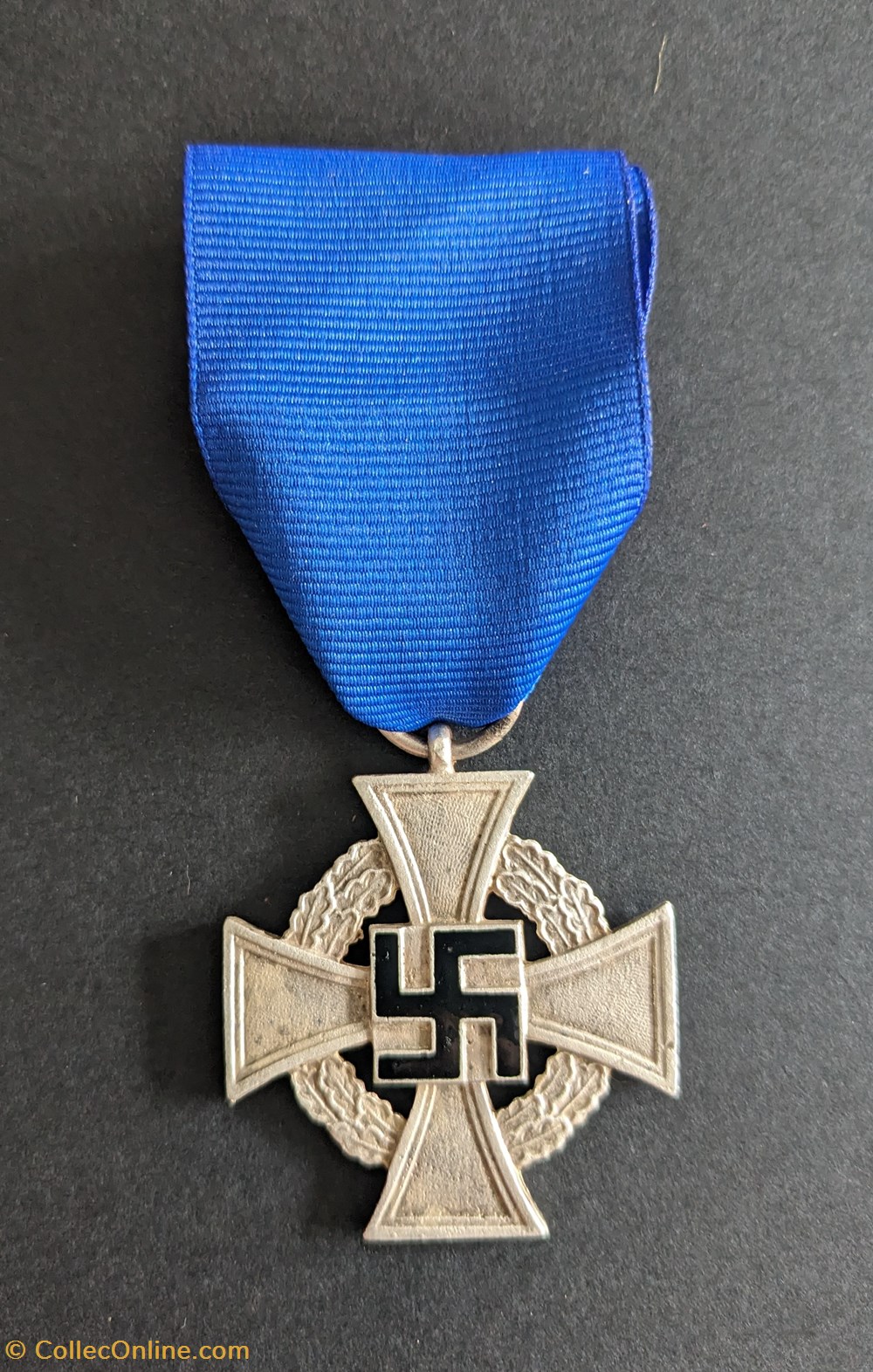3 RCH - Médaille d’honneur du service loyal dans la fonction publique medailles allemagne 3 rch medaille d honneur du service loyal dans la fonction publique