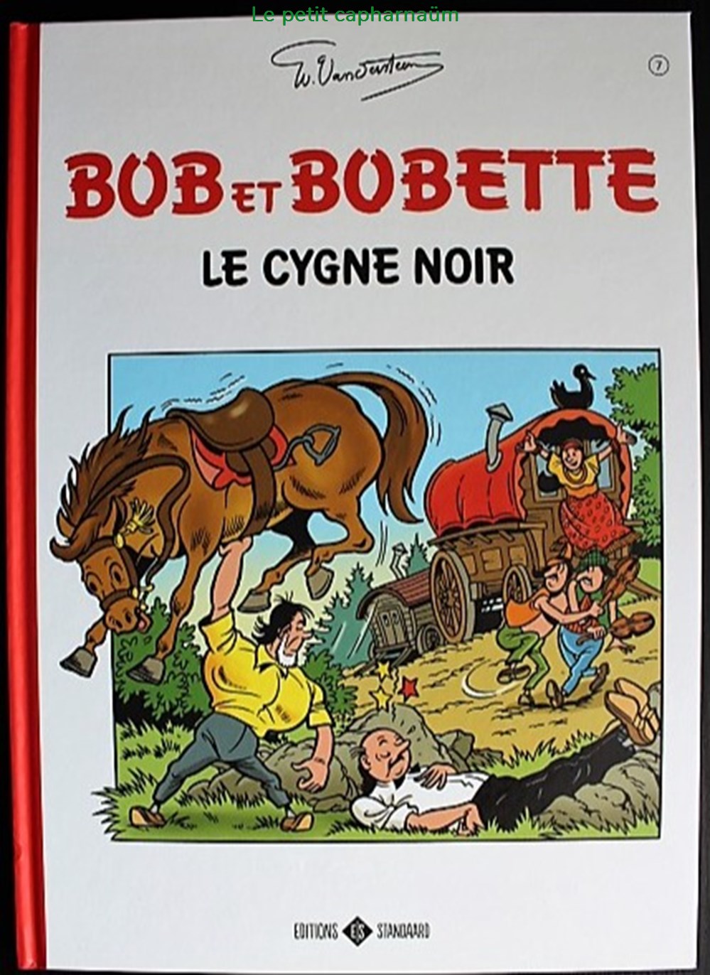 Bob et Bobette (série Classics) - 007 - Le cygne noir - Rééd. 2017 livres bd revues bandes dessinees bob et bobette serie classics 007 le cygne noir reed 2017