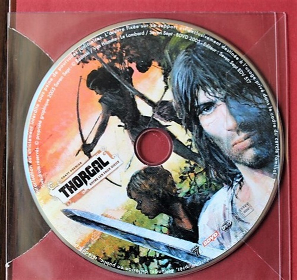 Thorgal - HS avec DVD - Entre les faux dieux - EO 2005 3 livres bd revues bandes dessinees thorgal hs avec dvd entre les faux dieux eo 2005
