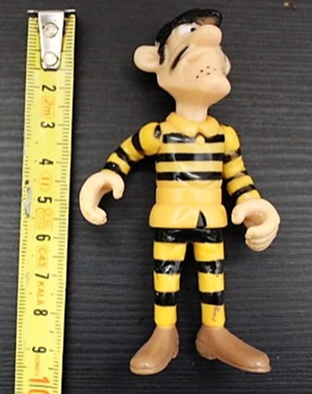 bande dessinee lucky luke figurines les dalton dargaud schleich 1984