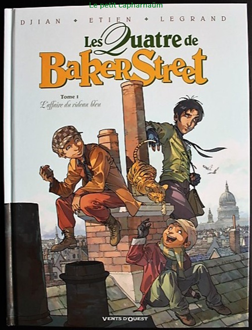 Les quatre de Baker Street - 01 - L'affaire du rideau bleu - EO 2009 livres bd revues bandes dessinees les quatre de baker street 01 affaire du rideau bleu eo 2009