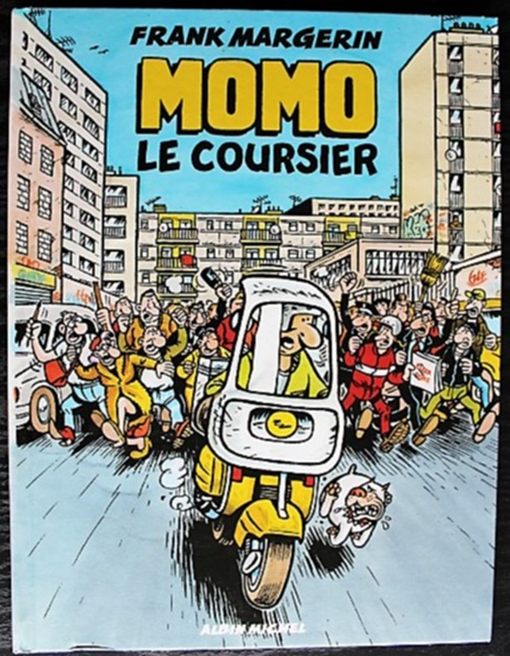Momo le coursier - 01 - EO 2002 livres bd revues bandes dessinees momo le coursier 01 eo 2002