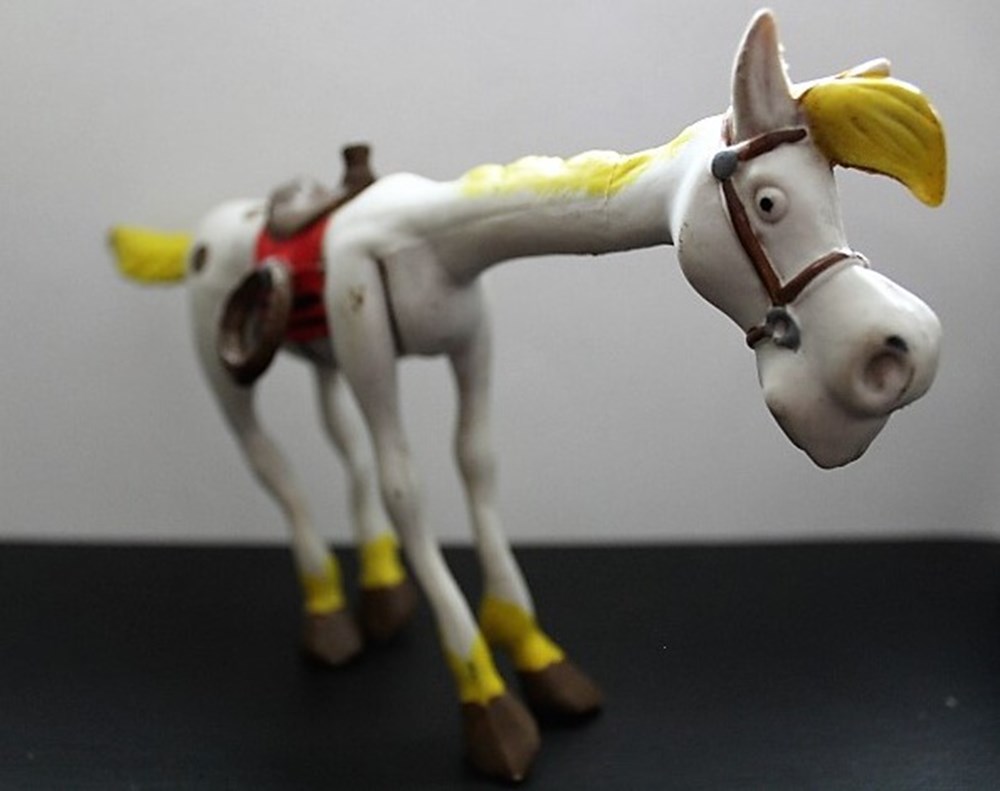 figurines bande dessinee lucky luke figurine jolly jumper dargaud 1984