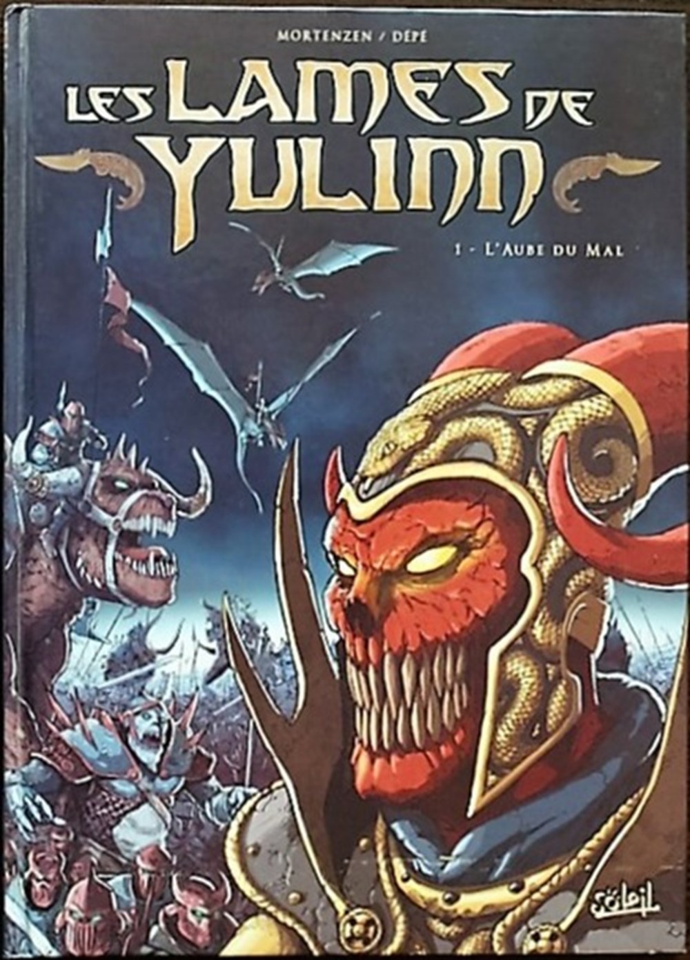 Album - Les lames de Yulinn - L'aube du mal - EO 2007 livres bd revues bandes dessinees album les lames de yulinn aube du mal eo 2007