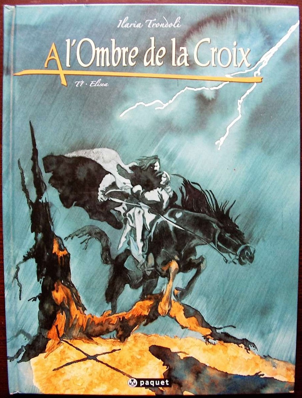 Album - A l'ombre de la croix - 01 - Elisea - EO 2003 livres bd revues bandes dessinees album a ombre de la croix 01 elisea eo 2003