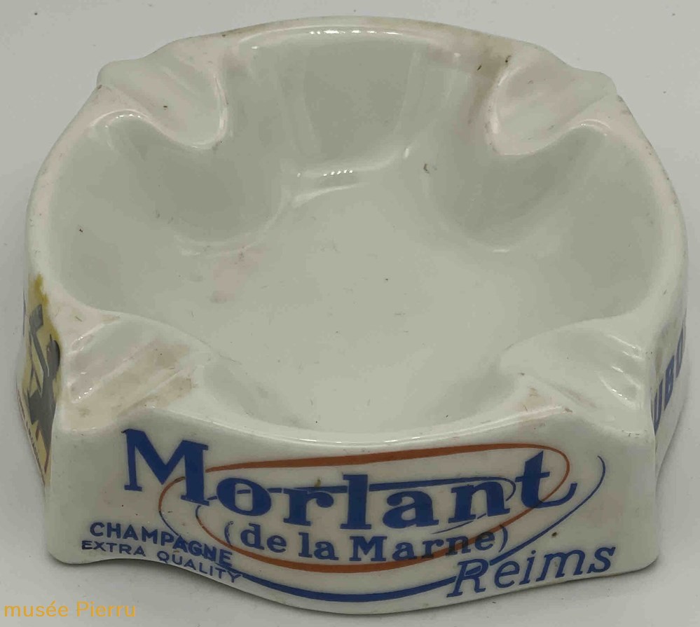Dubonnet/Morlant de la Marne objets publicitaires dubonnet morlant de la marne