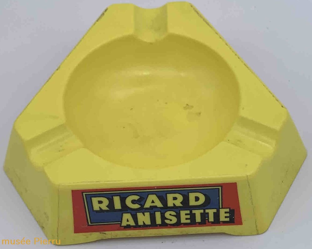 Ricard objets publicitaires ricard