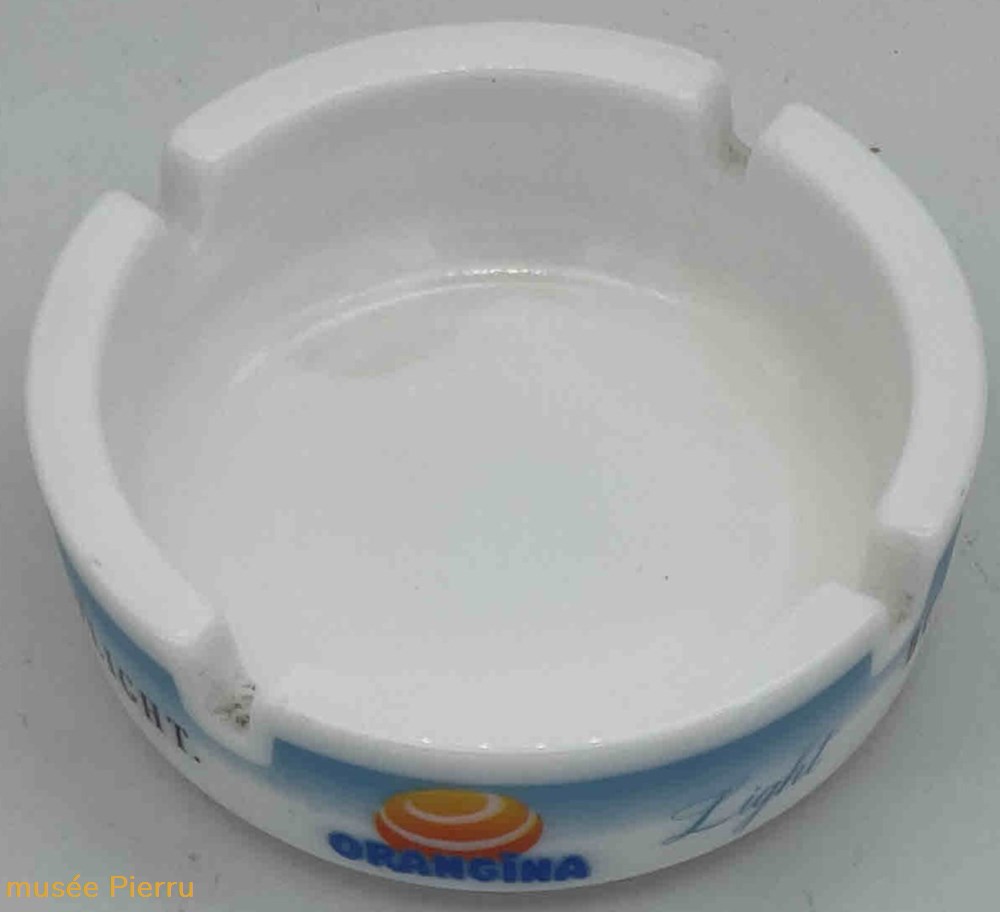 Orangina objets publicitaires orangina