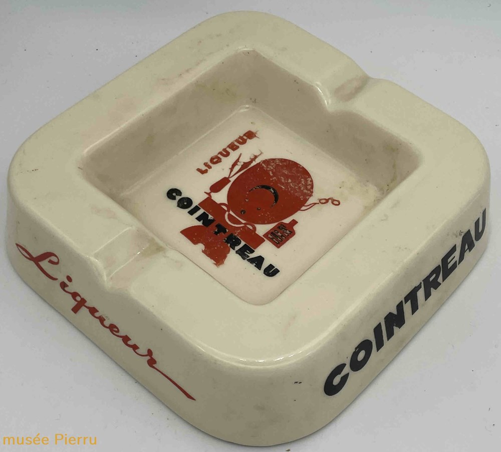 Cointreau objets publicitaires cointreau