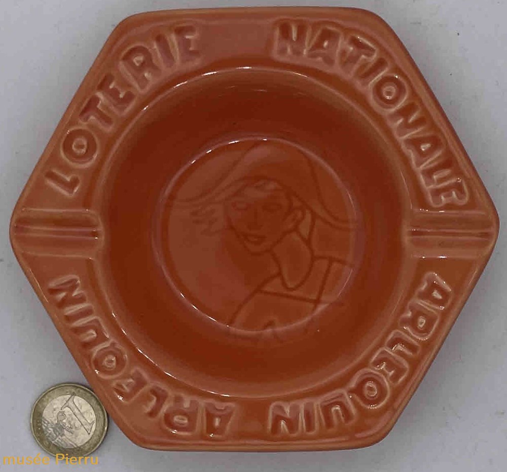 objets publicitaires arlequin loterie nationale