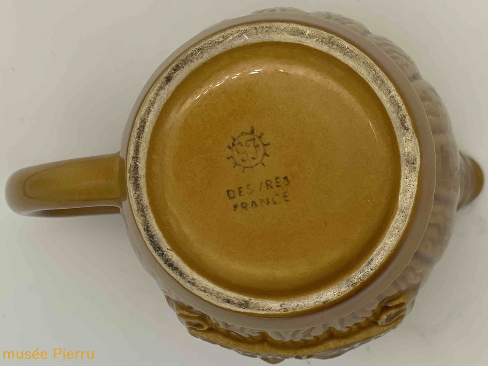 objets publicitaires vieux tonneau