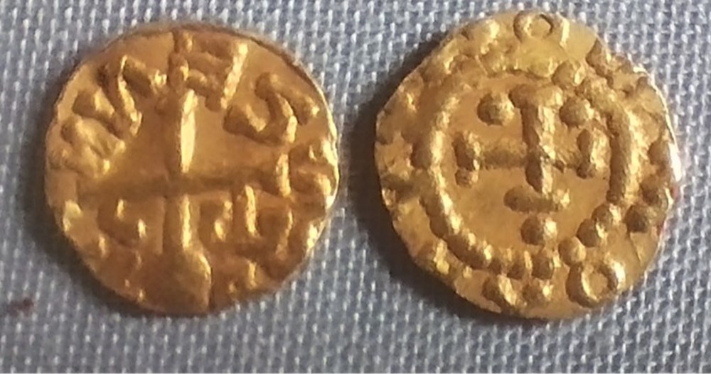 monnaies europe medievale a france merovingiennes deux triens merovingiens vii siecles