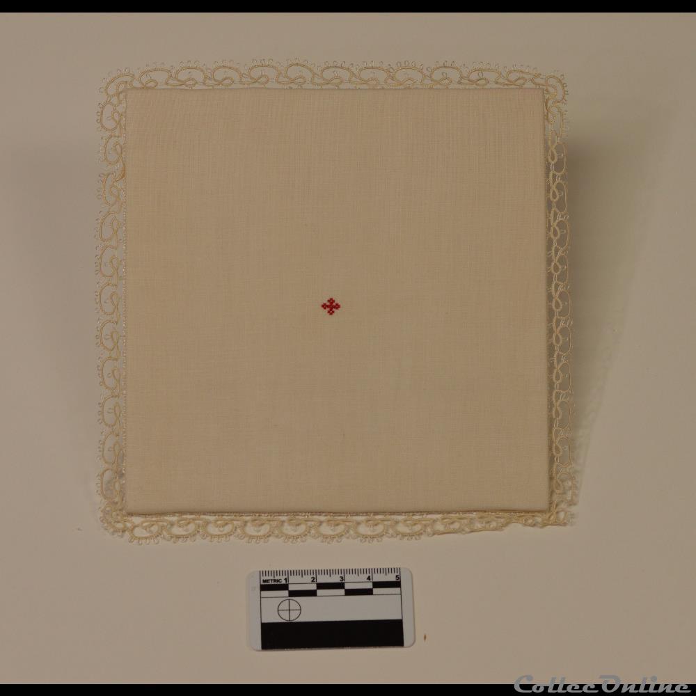 patrimoine religieux objet de culte 28 pale en soie alpha et omega