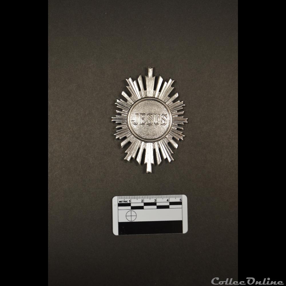 patrimoine religieux objet culte 11 medaillon symbolique des oblates apres vatican 2