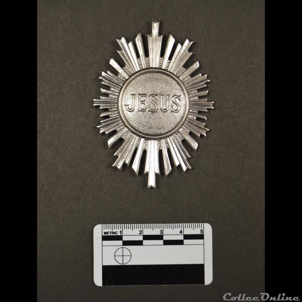 patrimoine religieux objet culte 11 medaillon symbolique des oblates apres vatican 2