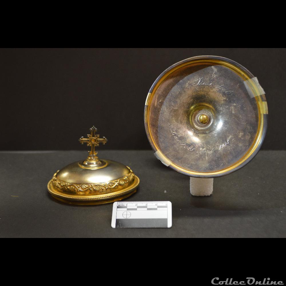 24 - Ciboire doré 3 patrimoine religieux objet de culte 24 ciboire dore