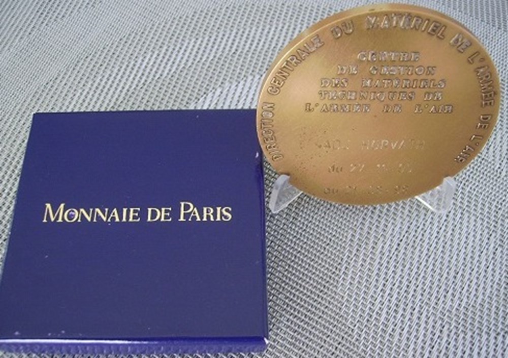 Médaille du CGMTAA militaria aviation medaille du cgmtaa