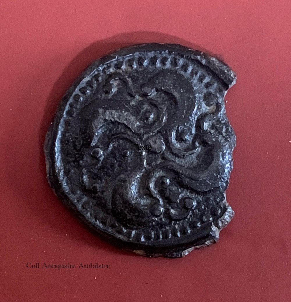Potin suession au svastika monnaies antiques celtes potin suession au svastika