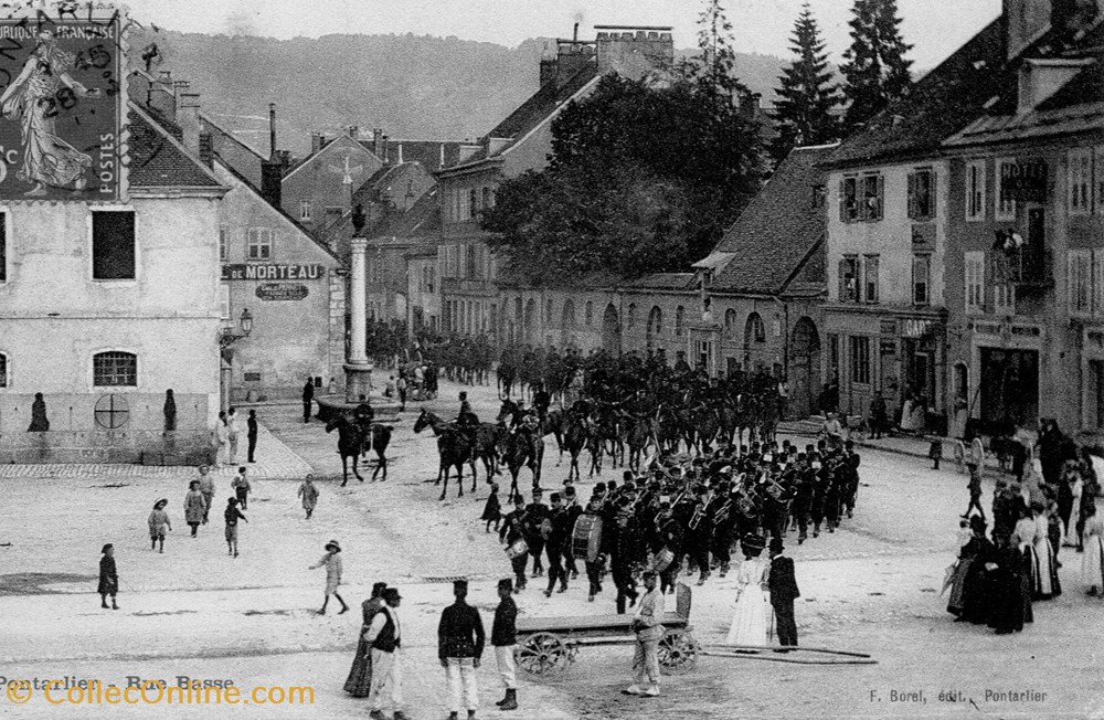 cartes postales europe france pontarlier rue basse defile militaire