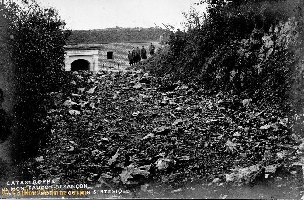 Montfaucon (après l'explosion entrée du fort & chemin stratégique) cartes postales europe france montfaucon apres explosion entree du fort chemin strategique
