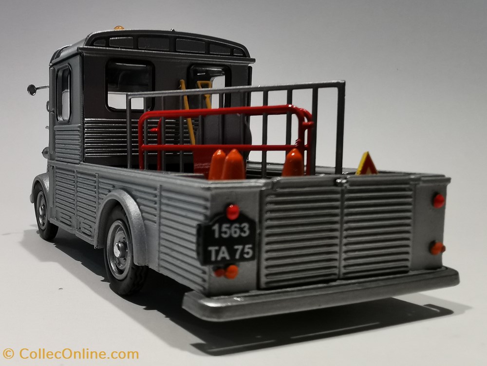 CITROËN TYPE HY Carrosserie CURRUS plateau double cabine - 1966 2 modeles reduits voitures citroen type hy carrosserie currus plateau double cabine 1966