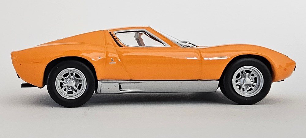 LAMBORGHINI MIURA P400 - 1966 modeles reduits lamborghini miura p400 1966