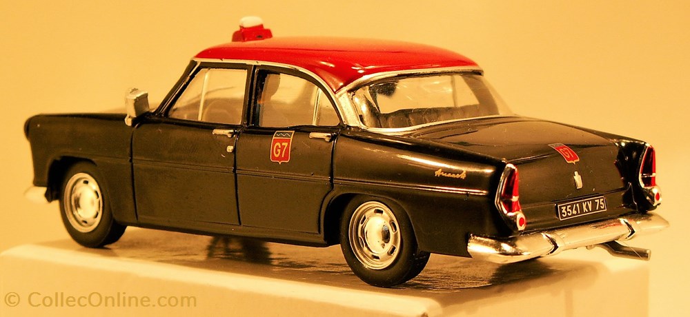 SIMCA_VEDETTE VERSAILLE TAXI G7 PARIS modeles reduits simca vedette versaille taxi g7 paris