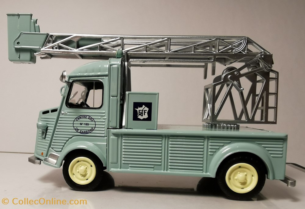 CITROËN TYPE H "Plateau girafe" EDF - 1963 2 modeles reduits voitures citroen type h plateau girafe edf 1963
