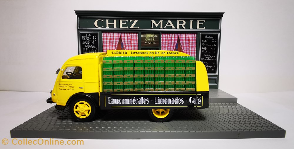 La tournée du limonadier devant le restaurant "Chez Marie"en 1950 modeles reduits voitures la tournee du limonadier devant le restaurant chez marie en 1950