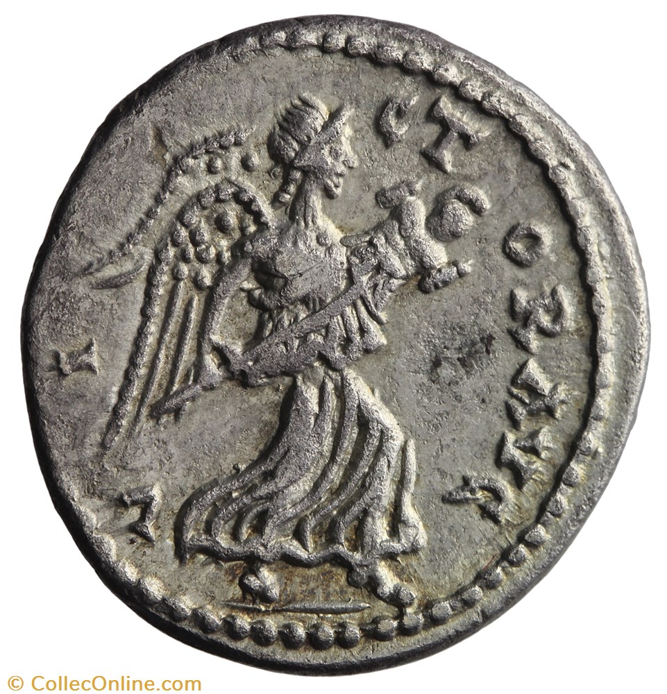 RSC 696 coin ancient b to a roman imperial rsc 696