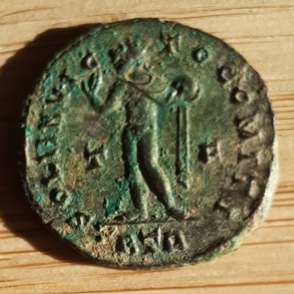 Constantin 1° A/Buste laure a d R / Soleil debout a g D 20.1 P3.40g RIC 133(R4) C530 RCV 16063 monnaie antique av jc ap romaine republicaine imperiale constantin 1 a buste laure a d r soleil debout a g d 20 1 p3 40g ric 133 r4 c530 rcv 16063