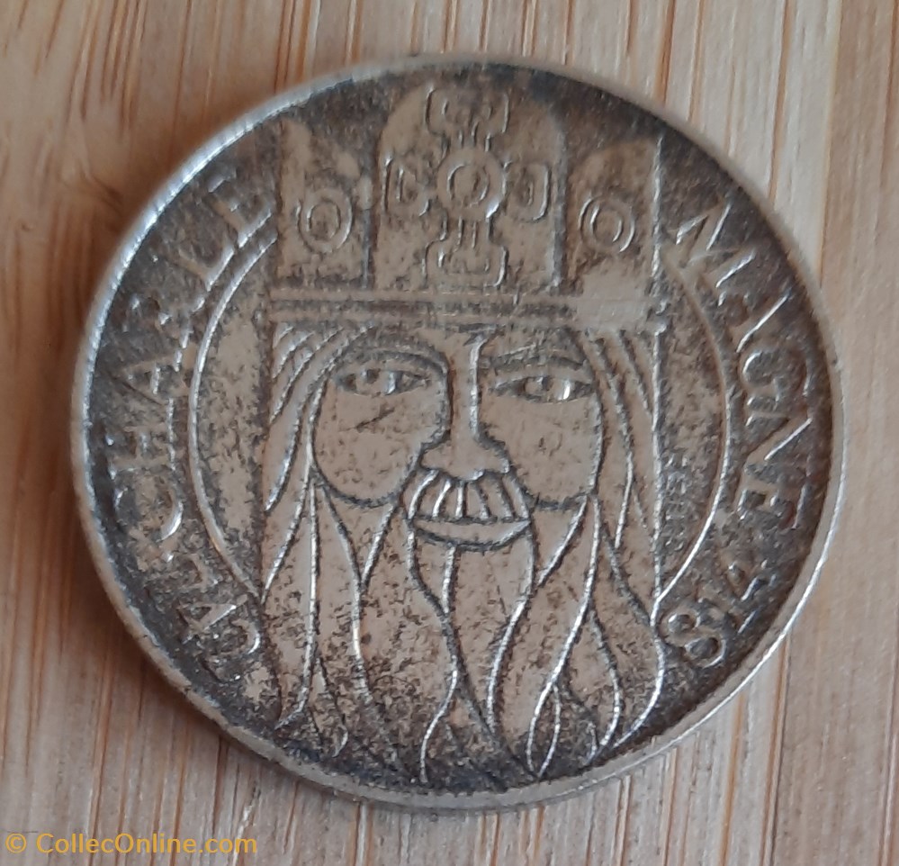 5°Republique A/Tete de face de Charlemagne R/ Monograme Carolin D31 P4.98 monnaie france moderne 5 republique a tete de face de charlemagne r monograme carolin d31 p4 98