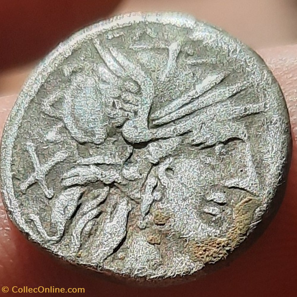 Rome PLUTIA 2 monnaies antiques rome plutia