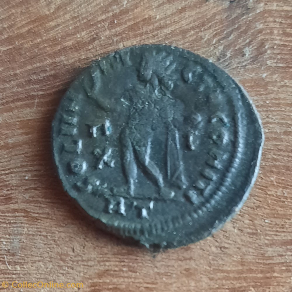 Constantin 1° A/ Buste laure a d R / Soleil debout a g D 20.2 P 2.74g RIC 27 monnaie antique av jc ap romaine republicaine imperiale constantin 1 a buste laure a d r soleil debout a g d 20 2 p 2 74g ric 27