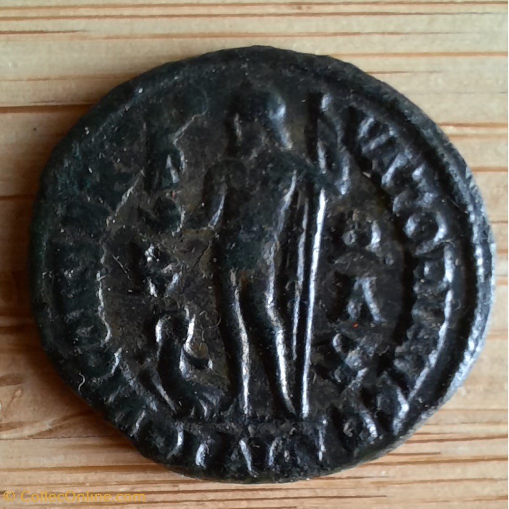 Licinius 1 A/ Tete lauree a d R / Jupiter debout a g +316+317 D19.3 P 3.35g RIC 18 N° BD 73642 monnaie antique av jc ap romaine republicaine imperiale licinius 1 a tete lauree a d r jupiter debout a g 316 317 d19 3 p 3 35g ric 18 n bd 73642