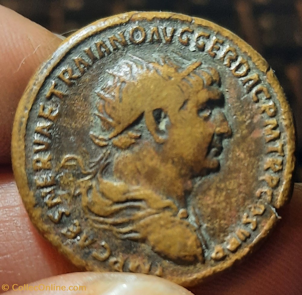 monnaies antiquite av jc ap romaines republicaines imperiales trajan a buste radie a d r victoire couronnant trophee d 28 p13 97g c444var ric 523a