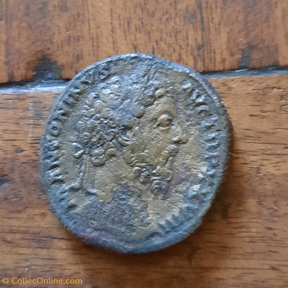 Marc Aurele A/Tete lauree a d R/Jupiter assis a g D30.6 P 25.28g RCV4975 RIC 1065 monnaie antique av jc ap romaine republicaine imperiale marc aurele a tete lauree a d r jupiter assis a g d30 6 p 25 28g rcv4975 ric 1065