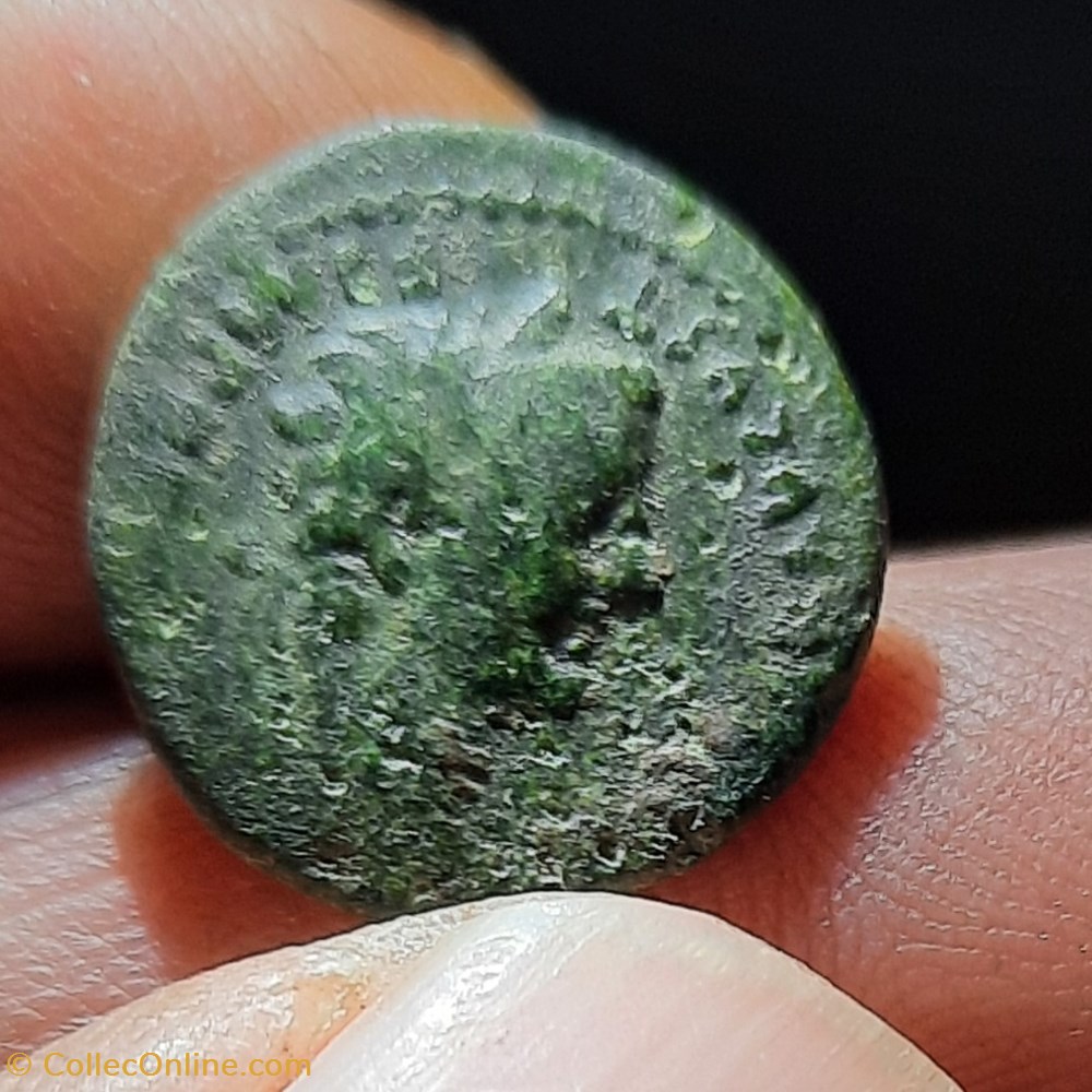 Tibere A/Tete lauree a d R/Autel de Lyon +12+14 D17.1 P 3g RCV1867 monnaies antiquite av jc ap romaines republicaines imperiales tibere a tete lauree a d r autel de lyon 12 14 d17 1 p 3g rcv1867