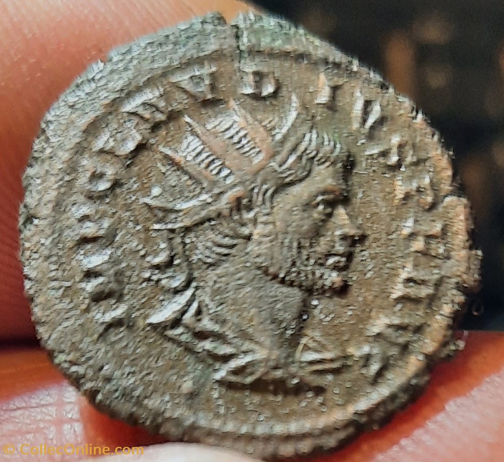Claude 2 A /Tete radiee a d R/Cative pid de trophee D 21.6 P3.68g RIC 234 C289 monnaies antiquite av jc ap romaines republicaines imperiales claude 2 a tete radiee a d r cative pid de trophee d 21 6 p3 68g ric 234 c289