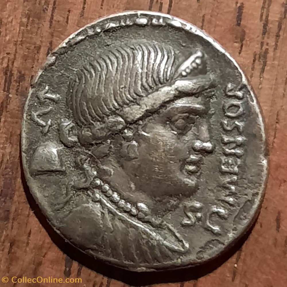 Farsuleia A/Tete de la Liberte a d R/Rome dans un quadrige a d - 75 D18 P 3.62 RCV 328 monnaie antique av jc ap romaine republicaine imperiale farsuleia a tete de la liberte a d r rome dans un quadrige a d 75 d18 p 3 62 rcv 328