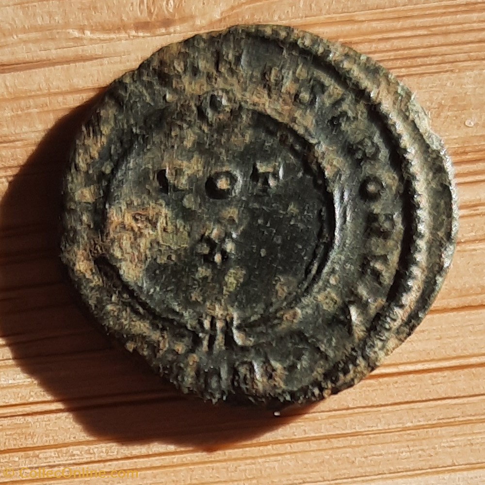 Crispus A/Buste laure a d R/ Couronne avec Legende +323+324 D18.6 P2.38g RIC 440 C 44 monnaie antique jc ap romaine republicaine imperiale crispus a buste laure a d r couronne avec legende 323 324 d18 6 p2 38g ric 440 c 44